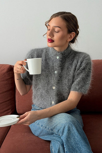 Vielseitige Damen-Strickjacke aus angenehm weichem Flauschstrick