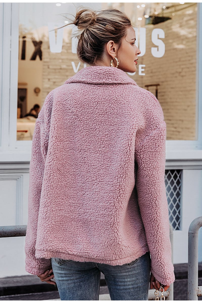 Women's winter coat with long sleeves and open front – faux fur style
