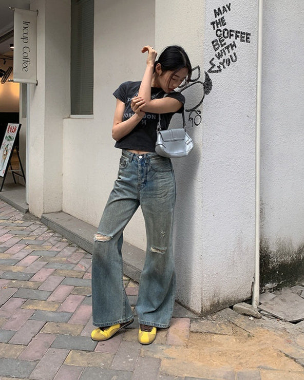 Women's Retro Straight-Leg Jeans with Ripped Design in Denim Mix