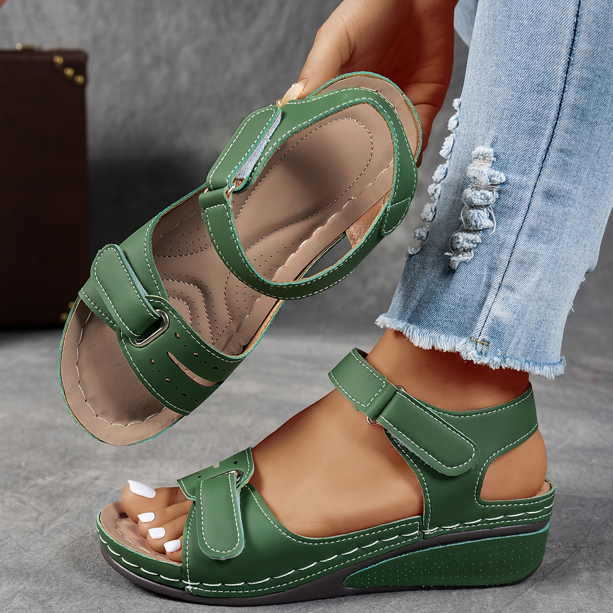 Women's Orthopedic Sandals with Adjustable Straps and Padded Sole
