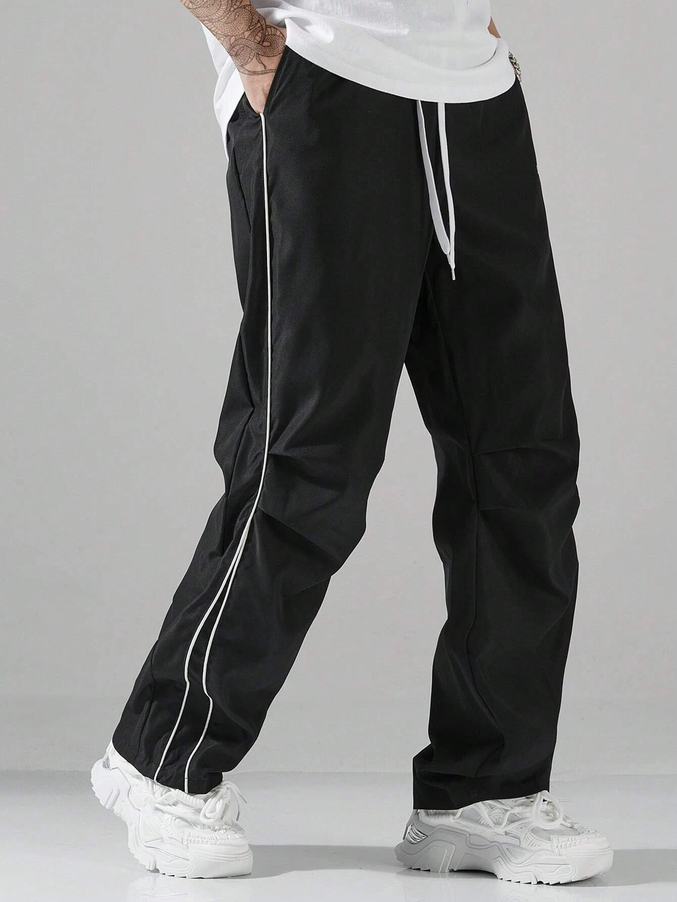 Herren Trainingshose mit geradem Bein und Kordelzug – Entspannter Schnitt