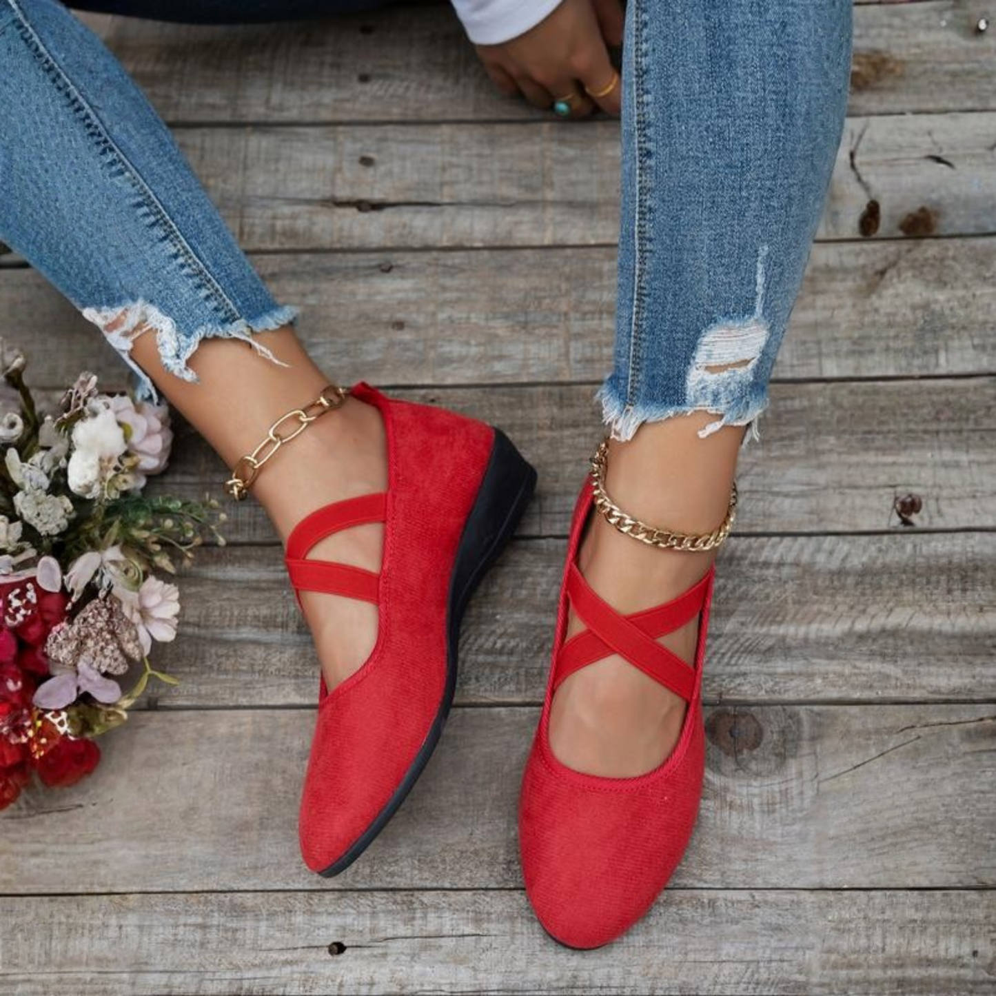 Damen-Slipper Mit Geschlossenem Keilabsatz Und Stützender Sohle