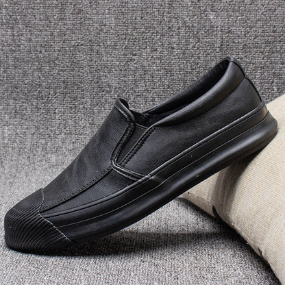 Men's shoes with artificial polyurethane upper and rubber sole