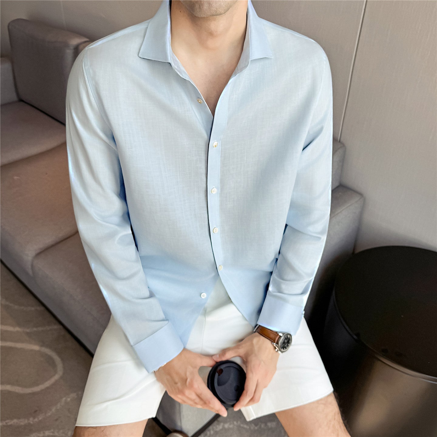 Herren Sommerhemd mit Eckigem Ausschnitt – Knopfleiste Langarm Schmale Passform