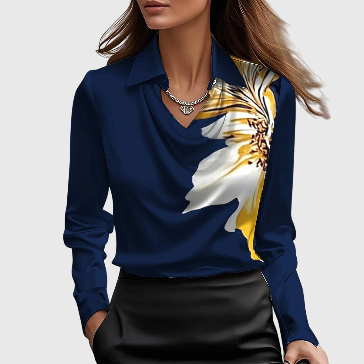Damen Bluse mit Faltenausschnitt und Brusttasche