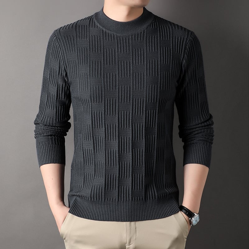 Men's Sweater with Round Neckline and Jacquard Checkered Pattern