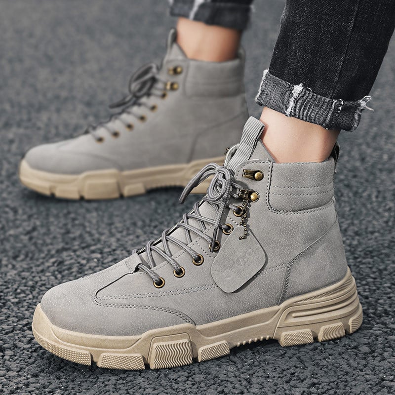 Herren-Arbeitsstiefel bis zur Wade mit Schnürsenkeln und Gummisohle