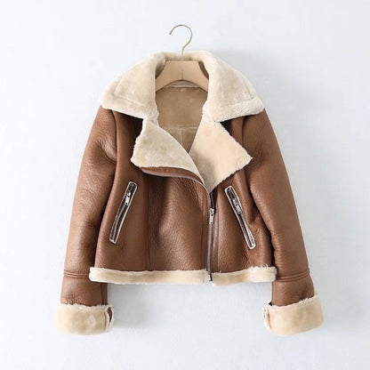 Women's autumn short jacket with lapel collar and zipper