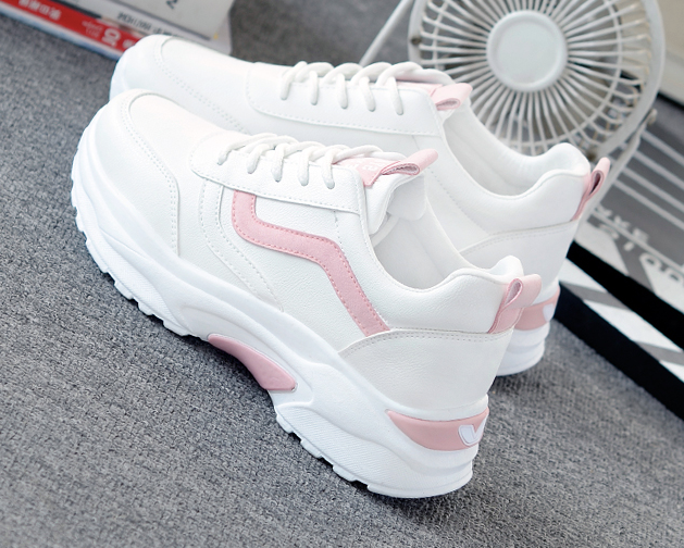 Damen Schnürsneaker Mit Rundem Zeh Und Flacher Sohle