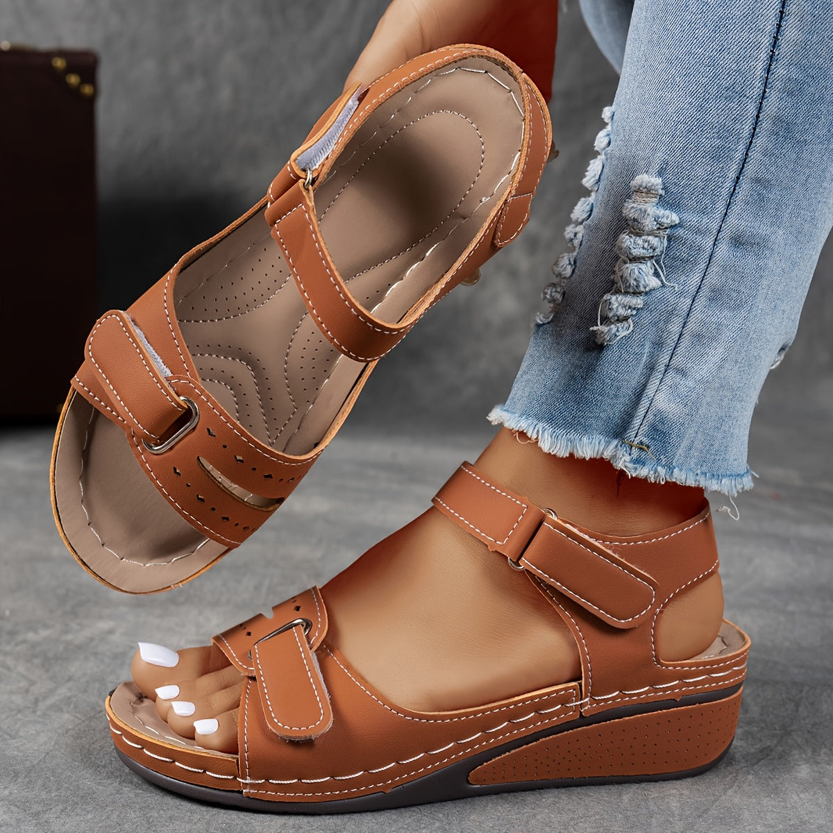 Women's Orthopedic Sandals with Adjustable Straps and Padded Sole