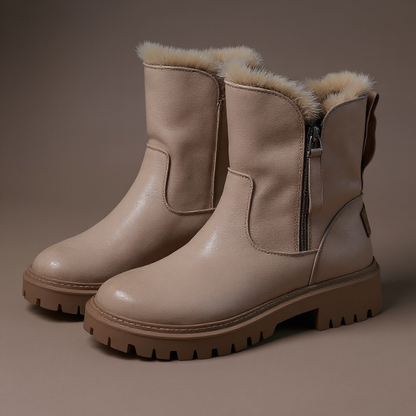 Damen Winterstiefel aus Veloursleder mit Kunstfell-Futter, seitlichem Reißverschluss und rutschfester Sohle