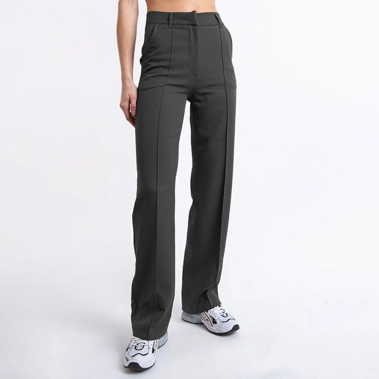 Women's business trousers with high waist and straight leg – Classic style