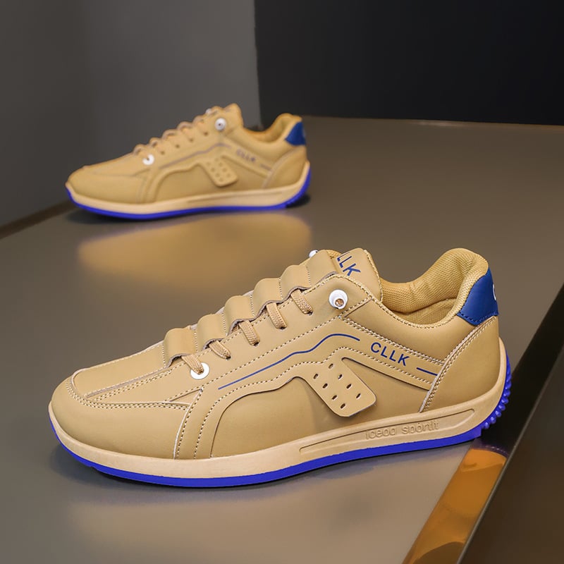 Men's skate shoes with laces, flat sole, and rounded toe cap