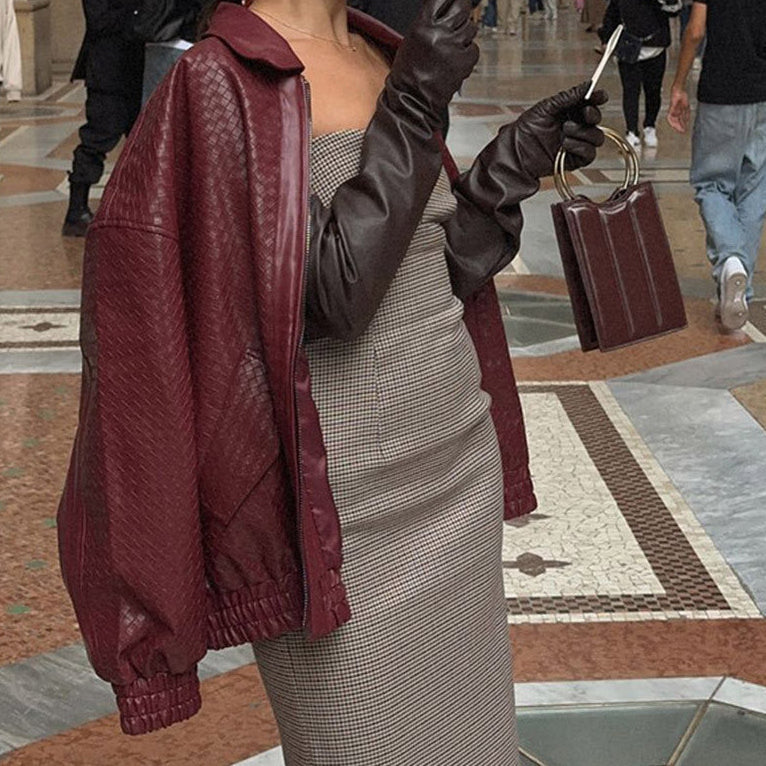 Damen-Kurzjacke mit Frontreißverschluss und Webdetails – Schlichter Stil