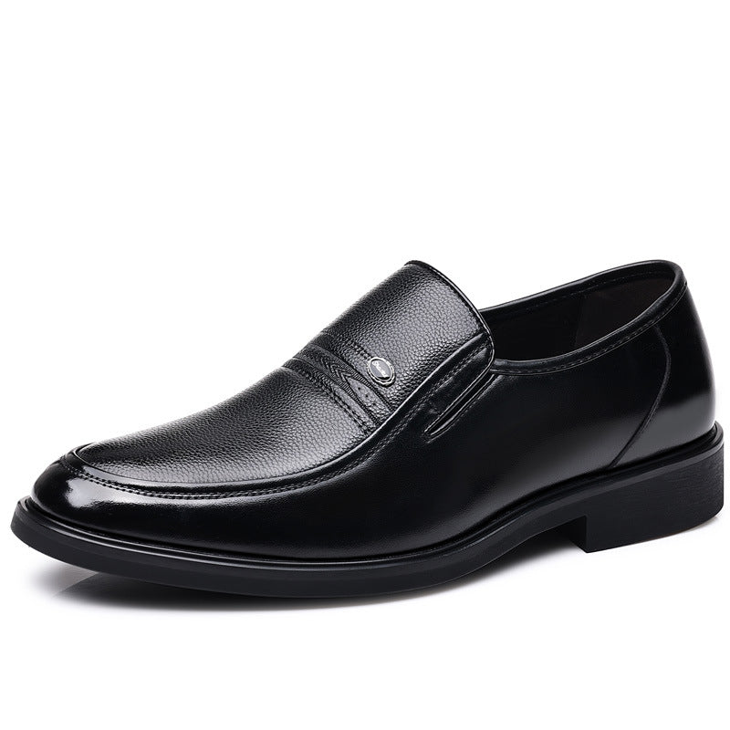 Schwarzer Herren-Lederslipper, elegantes Design, rutschfeste Sohle, ideal für formelle Anlässe und Business-Outfits.