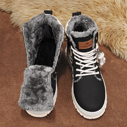 High lace-up boots for men with rounded toe and chunky heel