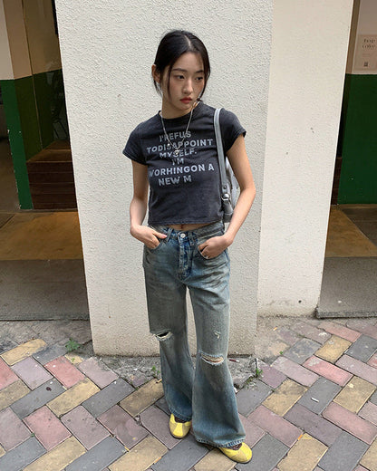 Women's Retro Straight-Leg Jeans with Ripped Design in Denim Mix