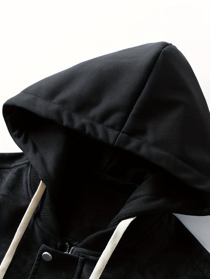 Kapuzenjacke in seitlicher Ansicht mit sportlicher Passform