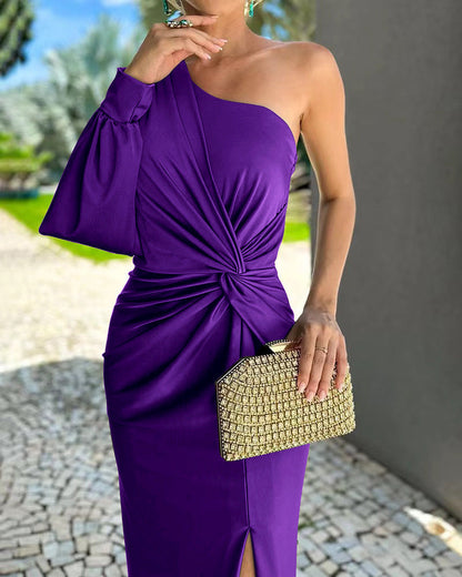 Damen-Maxikleid Mit One-Shoulder-Schulter, Faltenrock, Taillierter Passform Und Schleifendetail