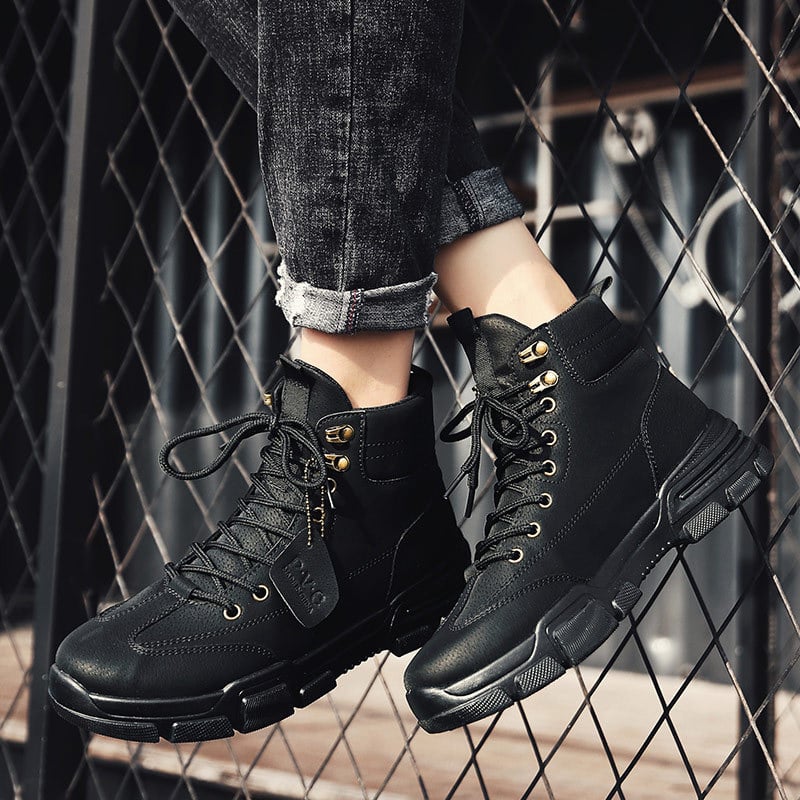 Herren-Arbeitsstiefel bis zur Wade mit Schnürsenkeln und Gummisohle