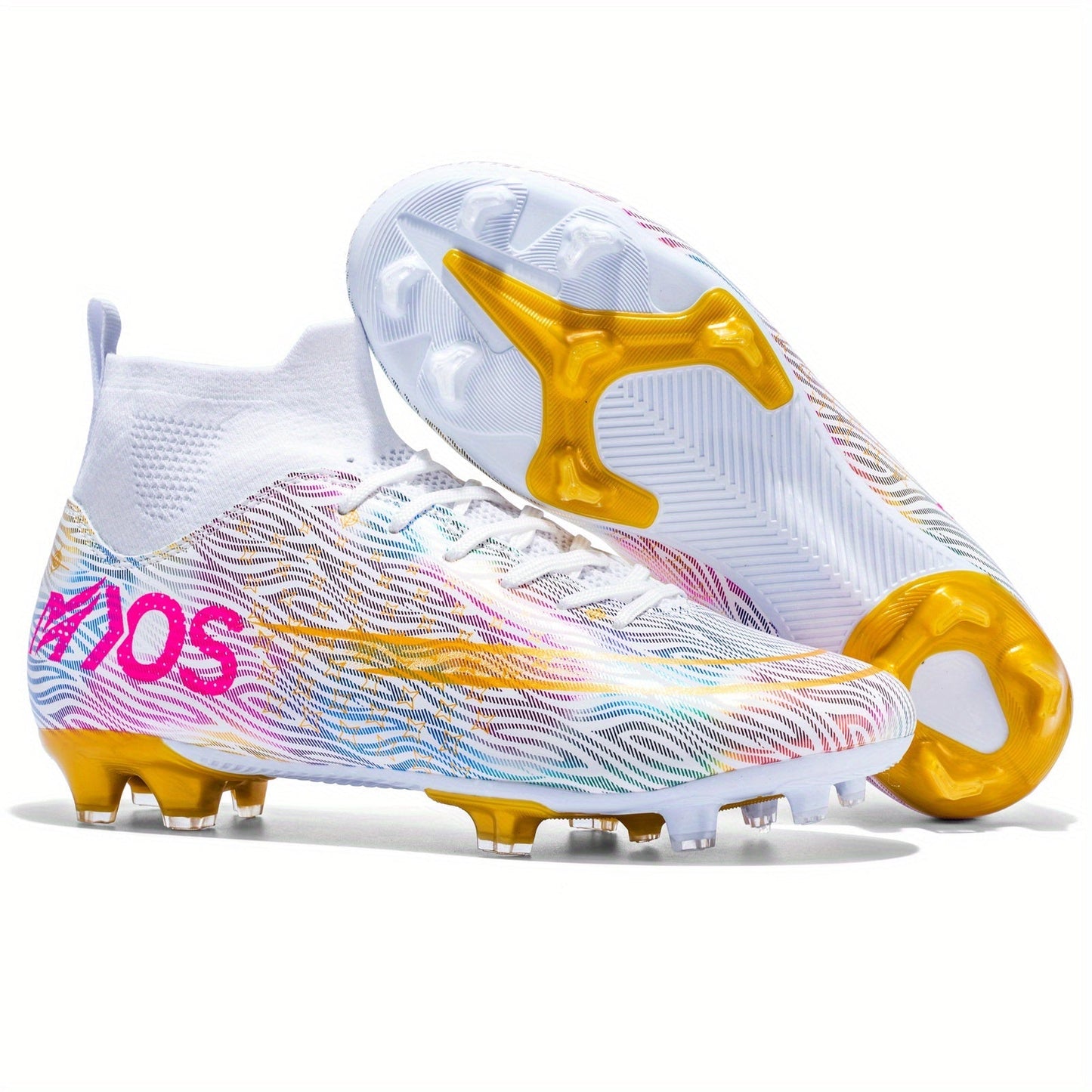 Bunte Fußballschuhe mit goldener Sohle und pinkem Logo, ideal für Rasenplätze. Leichtes Design, optimaler Grip, moderne Optik.