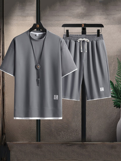 Herren Zweiteiliges Set mit Waffelstruktur T-Shirt und Kordelzug Shorts