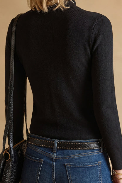 Damenpullover aus Strick mit elegantem Stehkragen