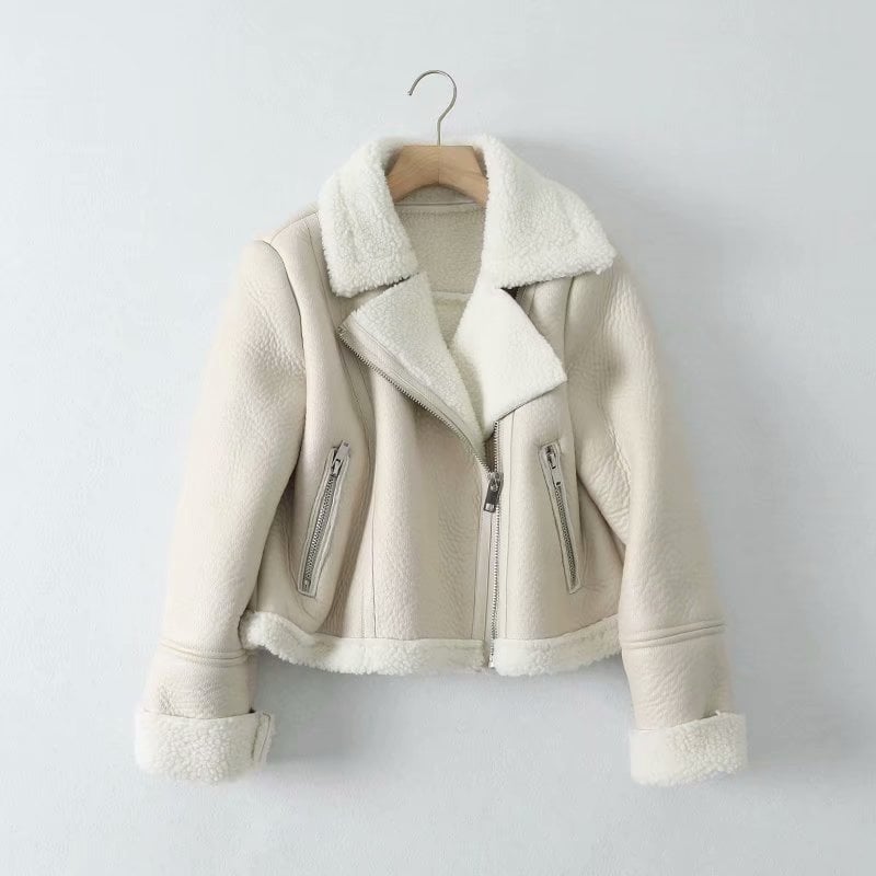 Women's autumn short jacket with lapel collar and zipper