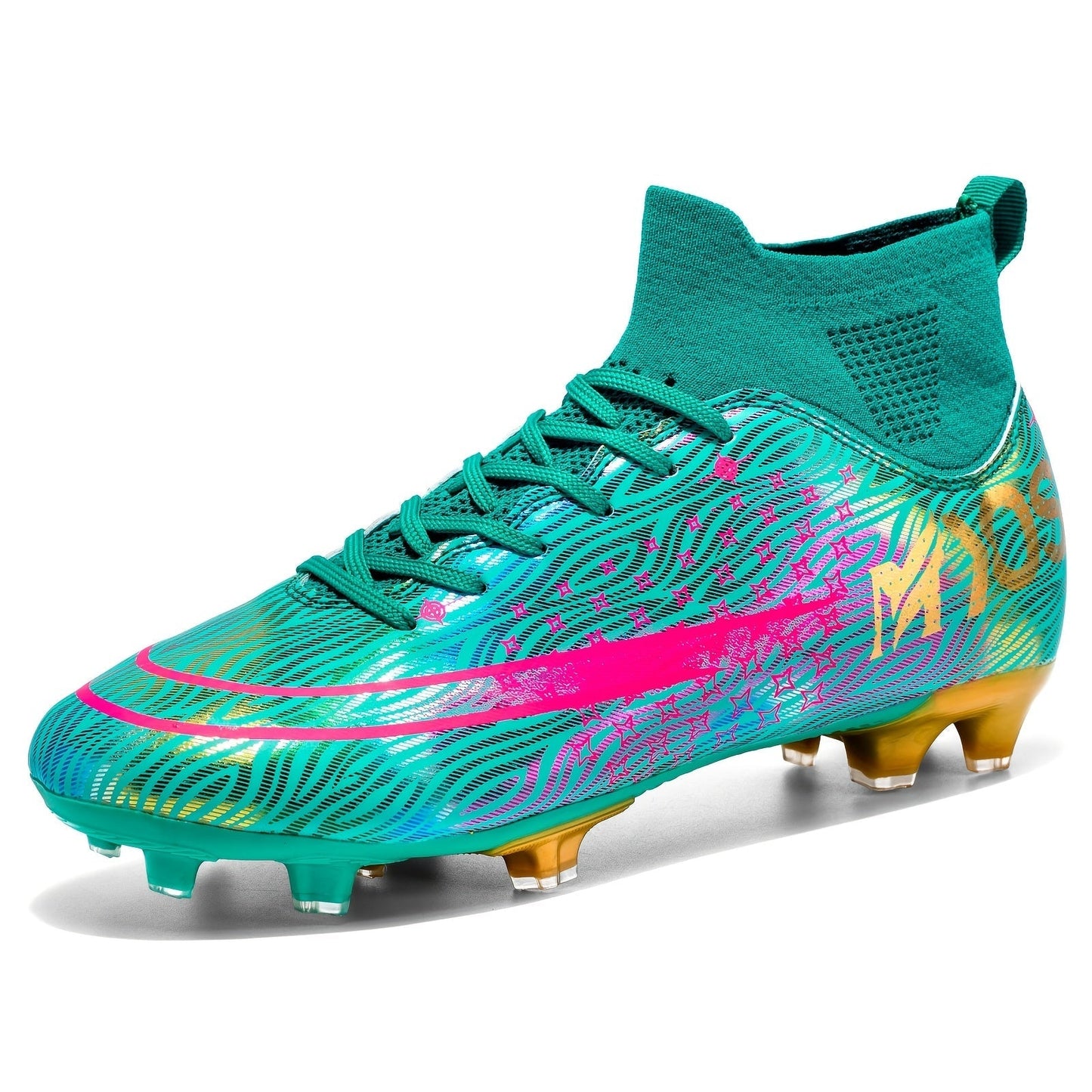 Grüner Fußballschuh mit pinken und goldenen Akzenten, hoher Socke und Stollen. Ideal für Rasenplätze. Modernes Design, optimaler Grip.
