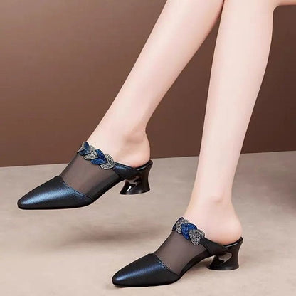 Damen-Slipper Mit Spitzer Zehenpartie Und Geschlossenem Mesh-Obermaterial