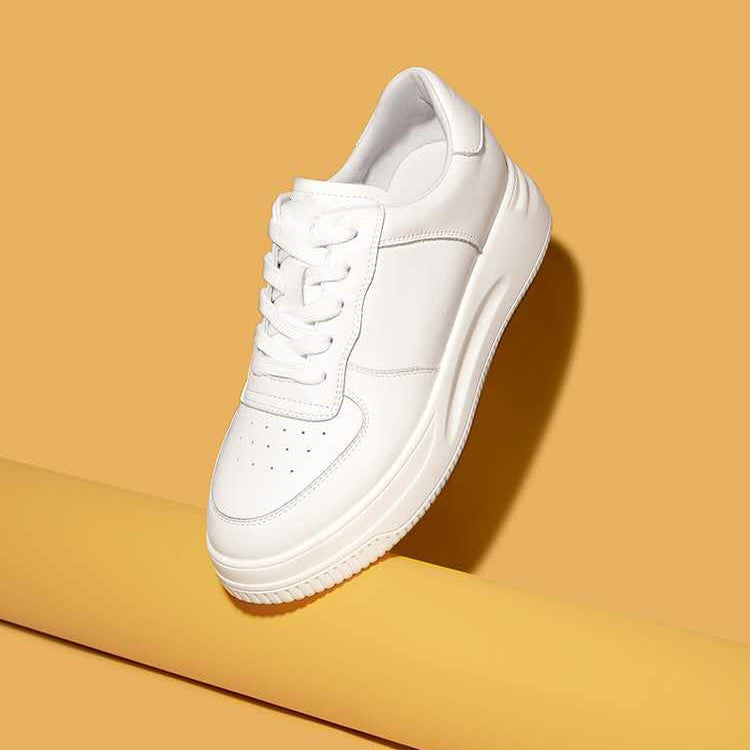 Damen Flache Schuhe mit niedrigem Absatz und runder Spitze – Leder Look