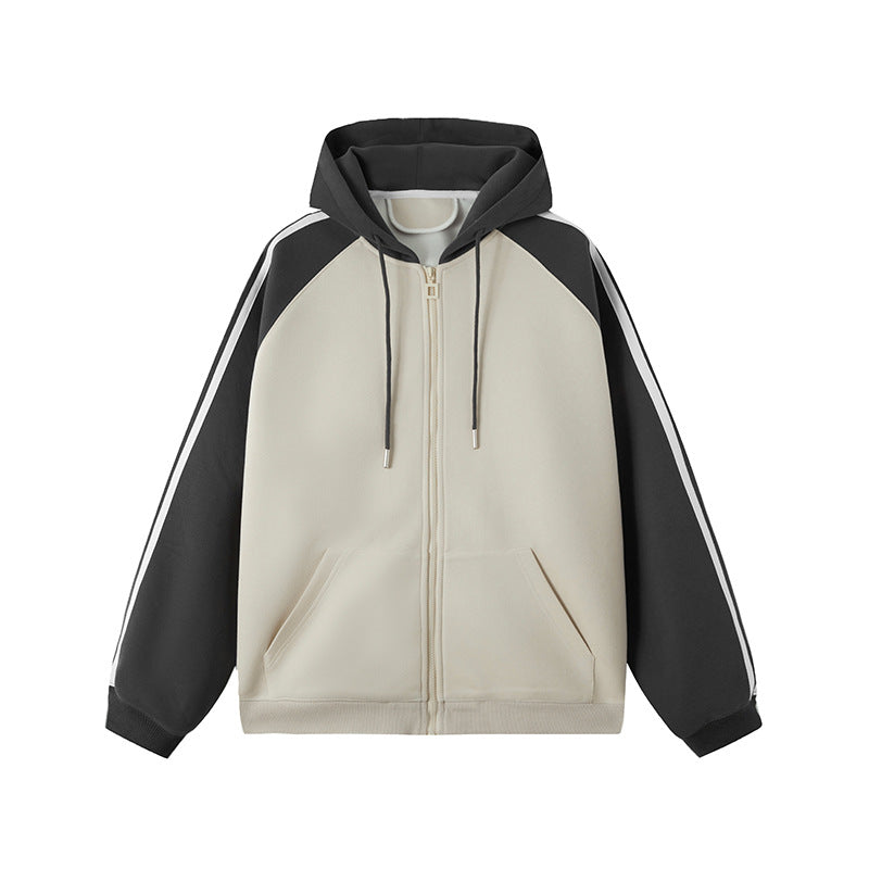 Beige und schwarze Kapuzenjacke mit Reißverschluss, Raglanärmeln und Kängurutaschen. Sportlicher Hoodie für Herren und Damen, ideal für Freizeitmode.