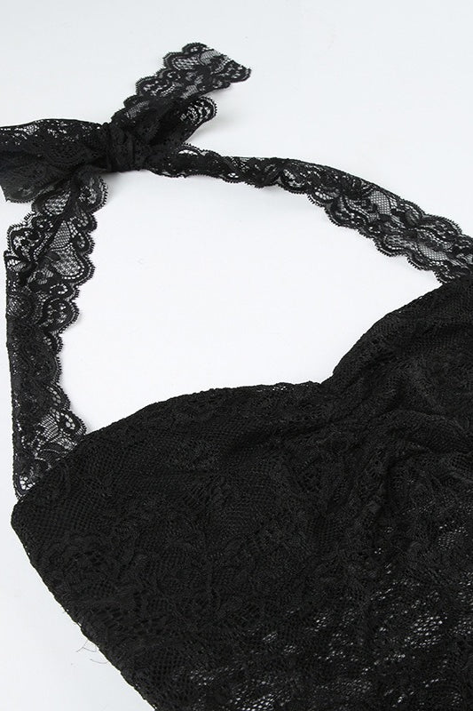 Raffiniertes Spitzentop für Damen, passend zu festlichen Outfits