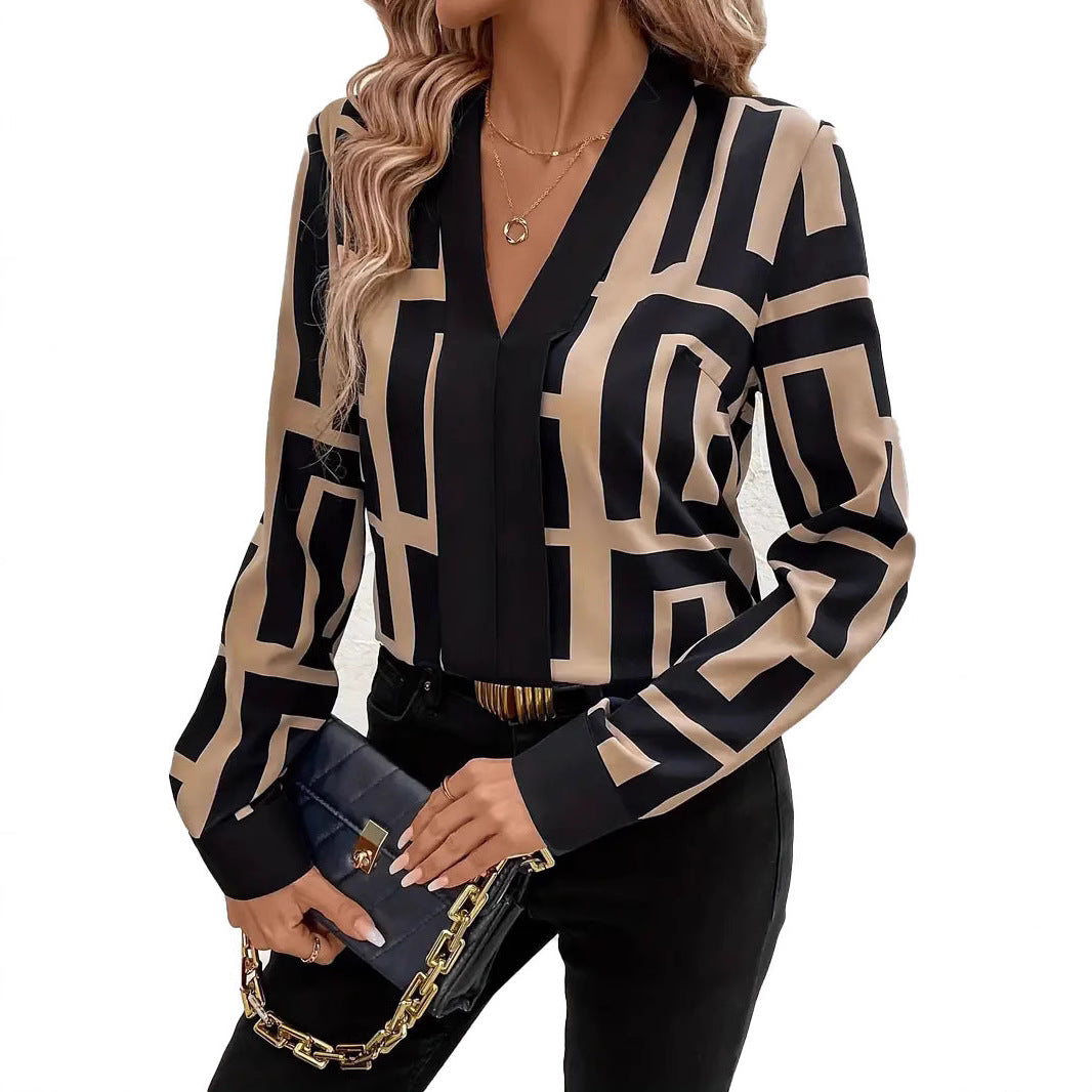 Women's Short-Sleeve Shirt with Slim Fit and Geometric Pattern