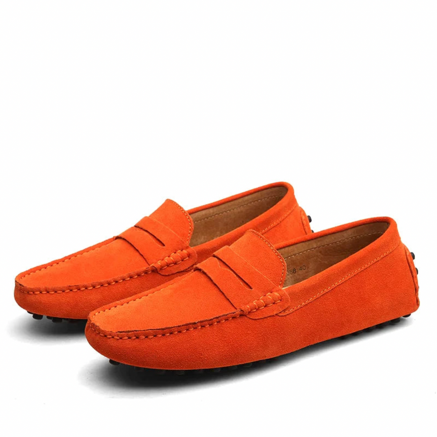 Orange Herren Mokassins aus Wildleder mit rutschfester Sohle, elegantes Design, ideal für Freizeit und Business, bequeme Passform.