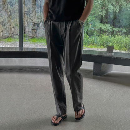 Men's casual pants with straight cut, mid-rise waist, solid color, loose fit, for everyday wear