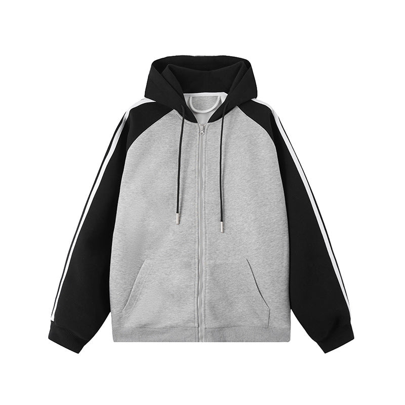 Grauer Kapuzenpullover mit schwarzen Ärmeln und weißen Streifen, Reißverschluss, sportlich, Unisex, ideal für Freizeit und Sportbekleidung.