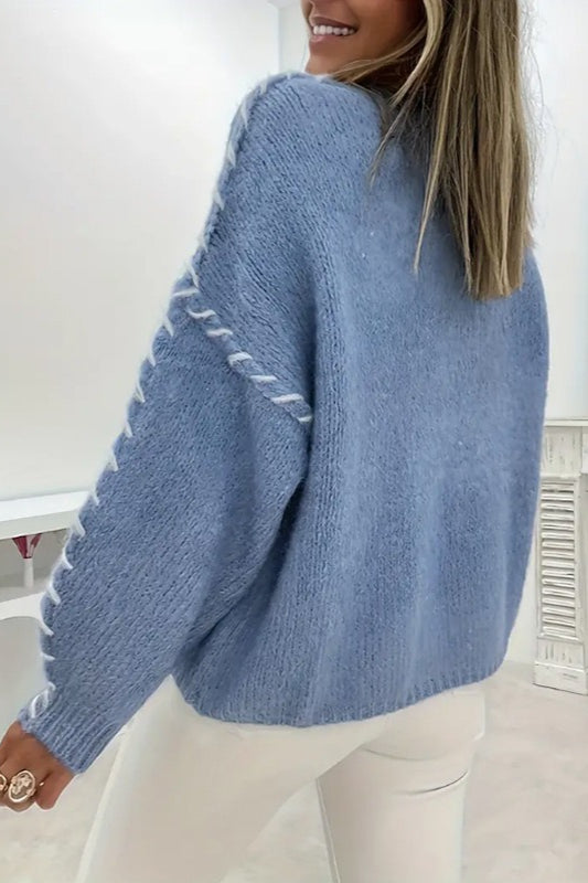 Damen-Strickpullover mit kontrastierendem Spitzendetail in der Vorderansicht