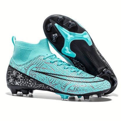 Türkisfarbene Fußballschuhe mit Stollen, dynamisches Design, hoher Schaft und schwarzem Muster, ideal für Rasenplätze, Nike Mercurial Modell.