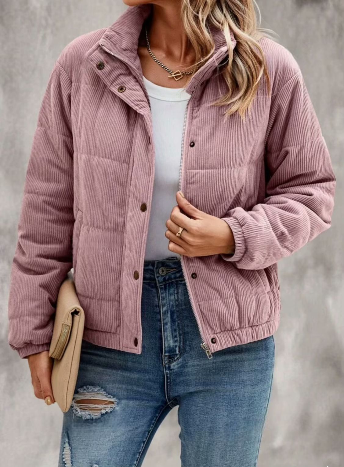 Women's jacket with long sleeves and turtleneck – cotton blend style