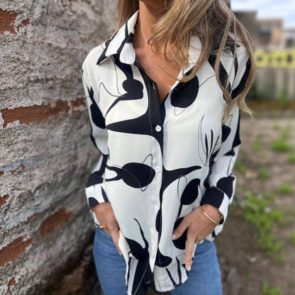 Women's long-sleeve shirt with three-dimensional print