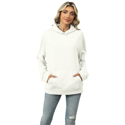 Women's hooded sweater with long sleeves and front pocket