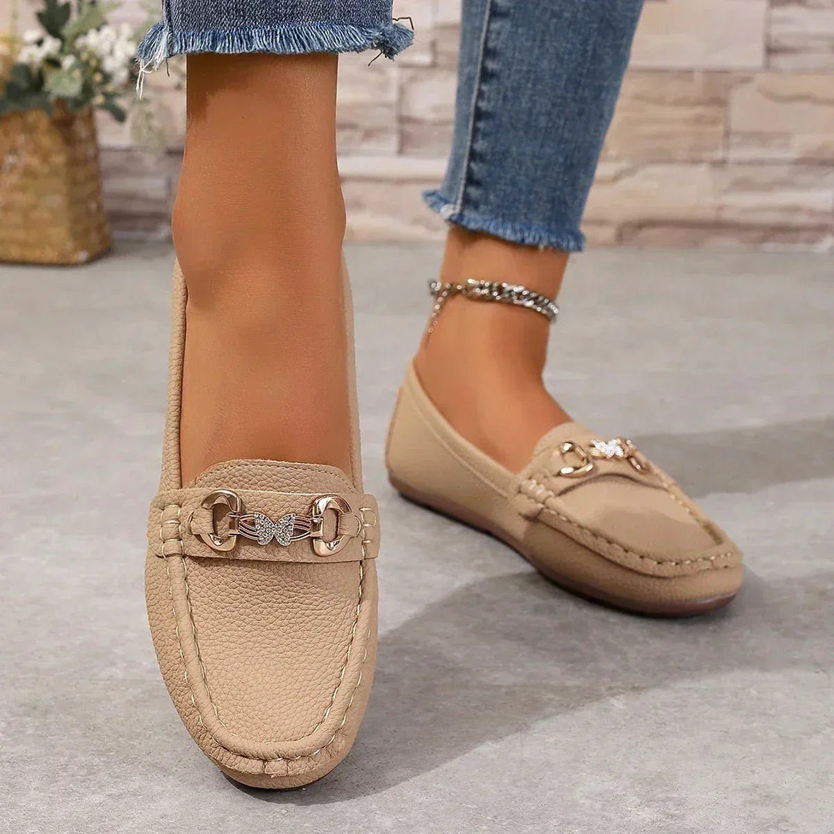 Damen Sommer-Loafer Slip-On Gepolsterte Innensohle Schmetterlings-Detail