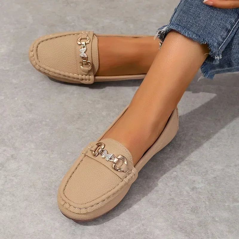 Damen Sommer-Loafer Slip-On Gepolsterte Innensohle Schmetterlings-Detail