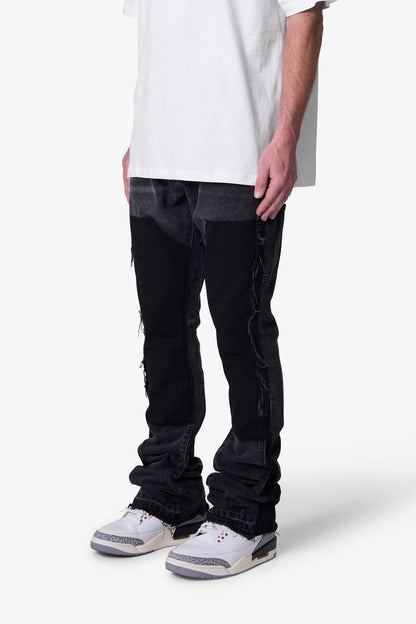 Herren Schlagjeans Slim Fit mit Einsatzdesign und offenem Saum – Denim-Stil