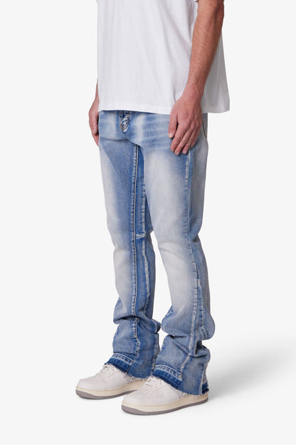 Herren Schlagjeans mit schlankem Bein und Paneel-Details – Blauer Denim-Stil