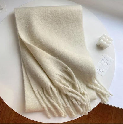 Winterschal Mit Einfarbigem Design
