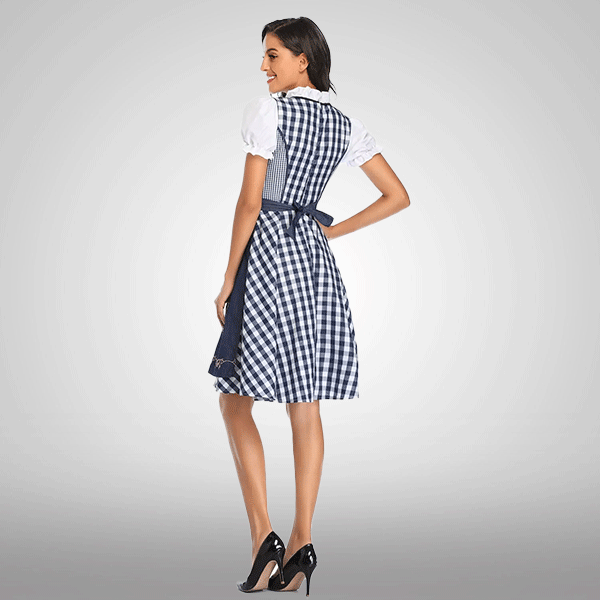 Damen-Dirndlbluse mit traditionellem Schnitt in Detailansicht