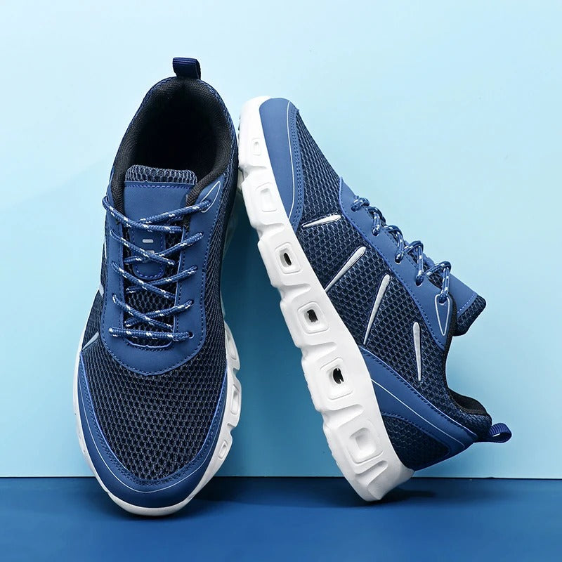 Herren-Laufschuhe mit leichtem Mesh-Obermaterial und flexibler Außensohle