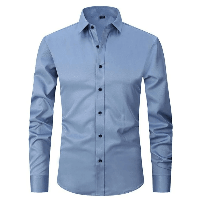 Herrenhemd in Hellblau, langärmelig, mit Knopfleiste und klassischem Kragen. Elegantes Design, ideal für Business und Freizeit.